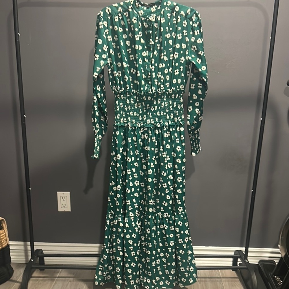 Elle.Oh.Elle Green Floral Long Sleeve Dress